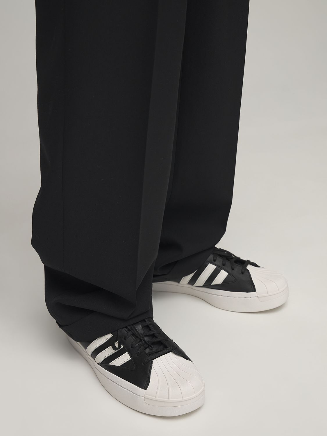 Y 3のスニーカー 着こなし 春夏コーディネート Mens 21 Styling Widget