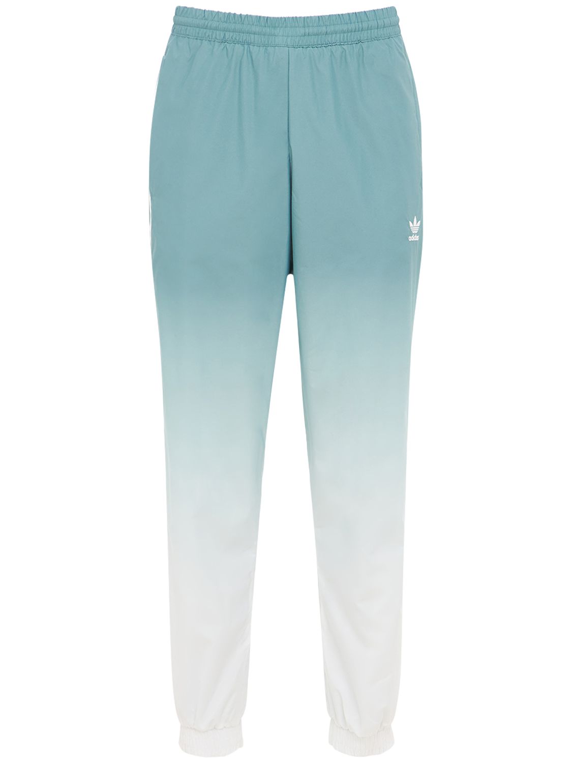 Snkryard - Find the best sneaker and streetwear deals adidas 3d trefoil 3  stripe track top gn3535