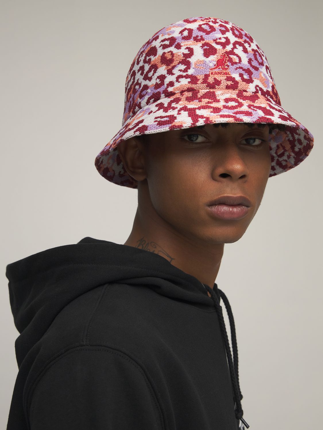 Мужская Шапка Carnival Kangol