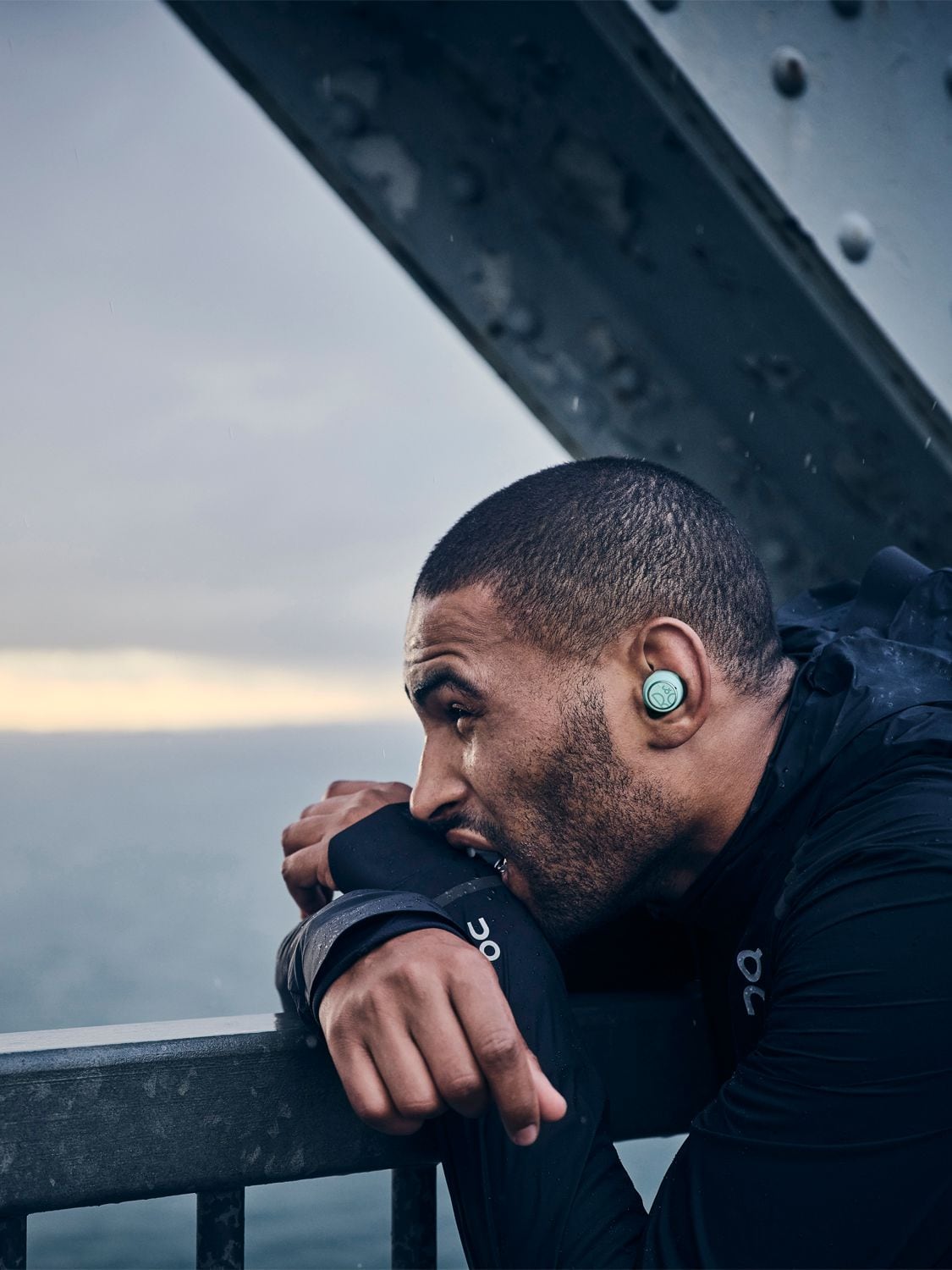 Bang & Olufsen Beoplay E8 Sport, Oxygen Blue, Powerful Bluetooth Sports Earphones | B&o | Bang And Olufsen In Blue