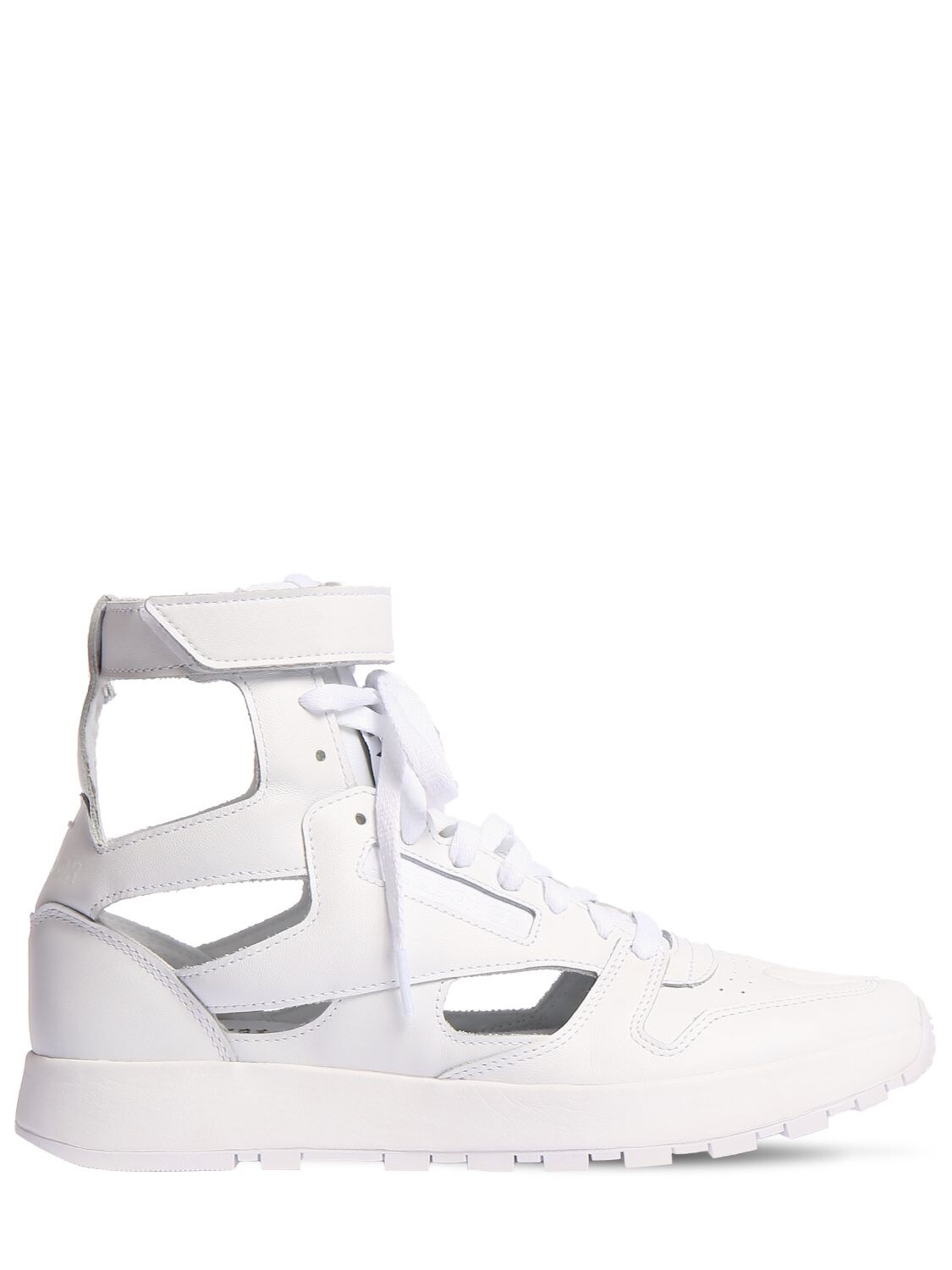 Maison Margiela X Reebok Tabi Sneakers In White