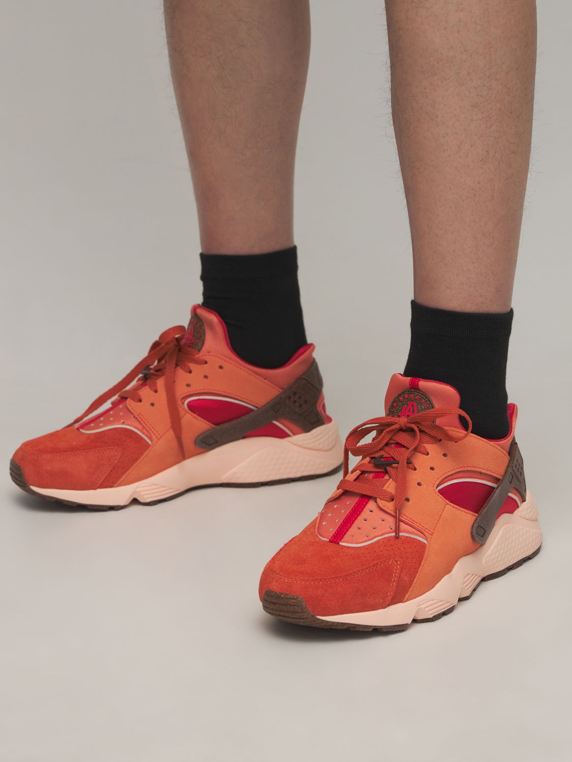 nike huarache turf orange
