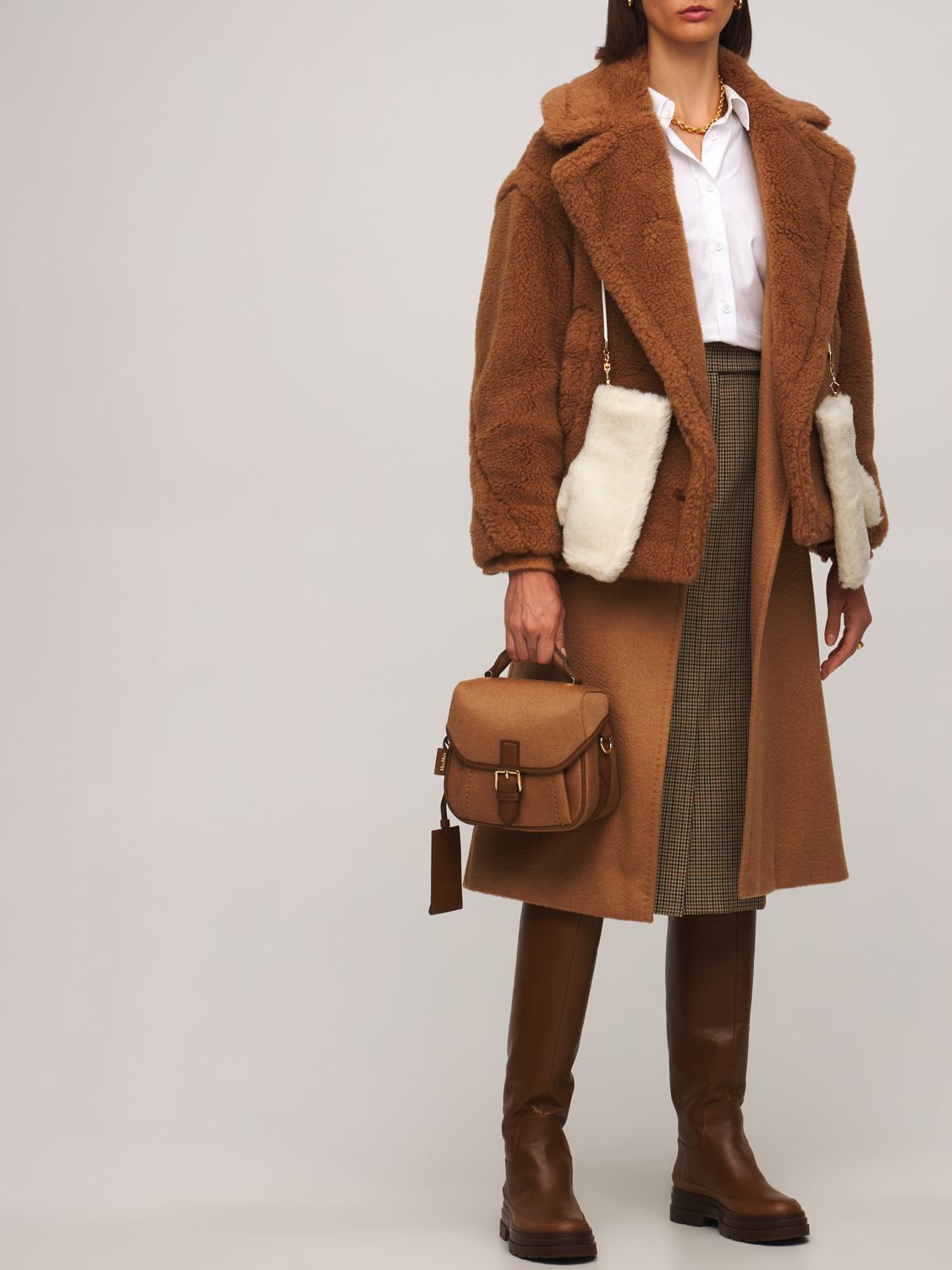 MAX MARA Ombrato Wool Blend Teddy Gloves W/ Strap | Smart Closet