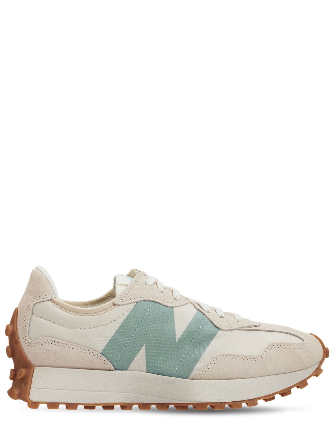 new balance women's fresh foam roav v1 sneaker peach