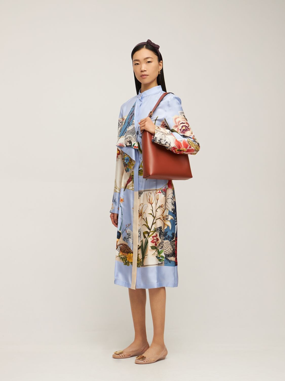 salvatore ferragamo bermuda flats