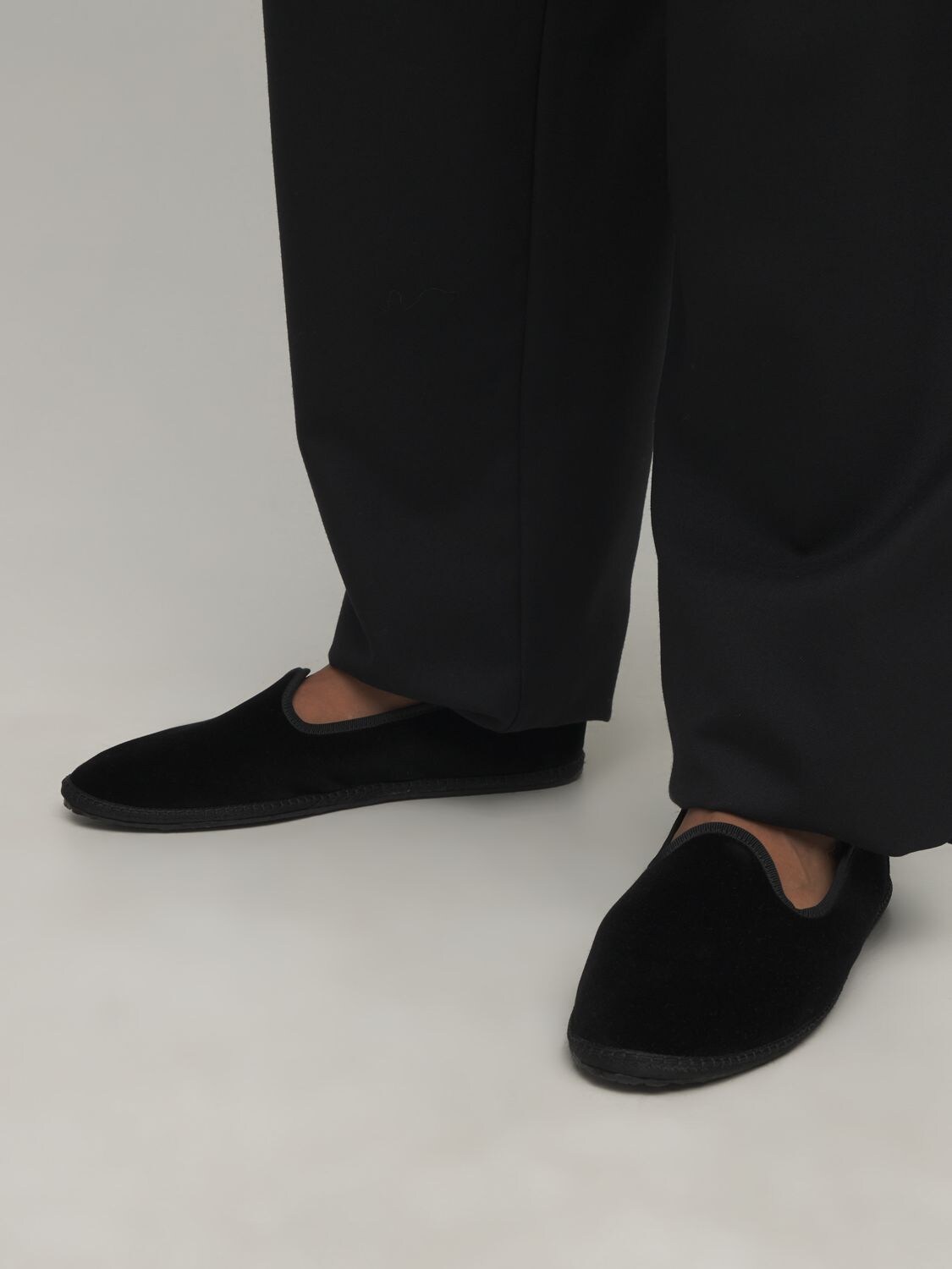 Vibi Venezia Velvet Loafers