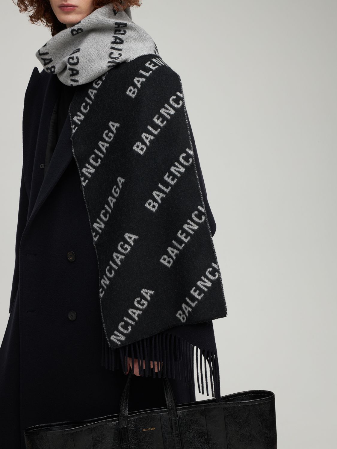 BALENCIAGA バレンシアガ 24AW Logo Print Tubular Scarf ロゴプリント  