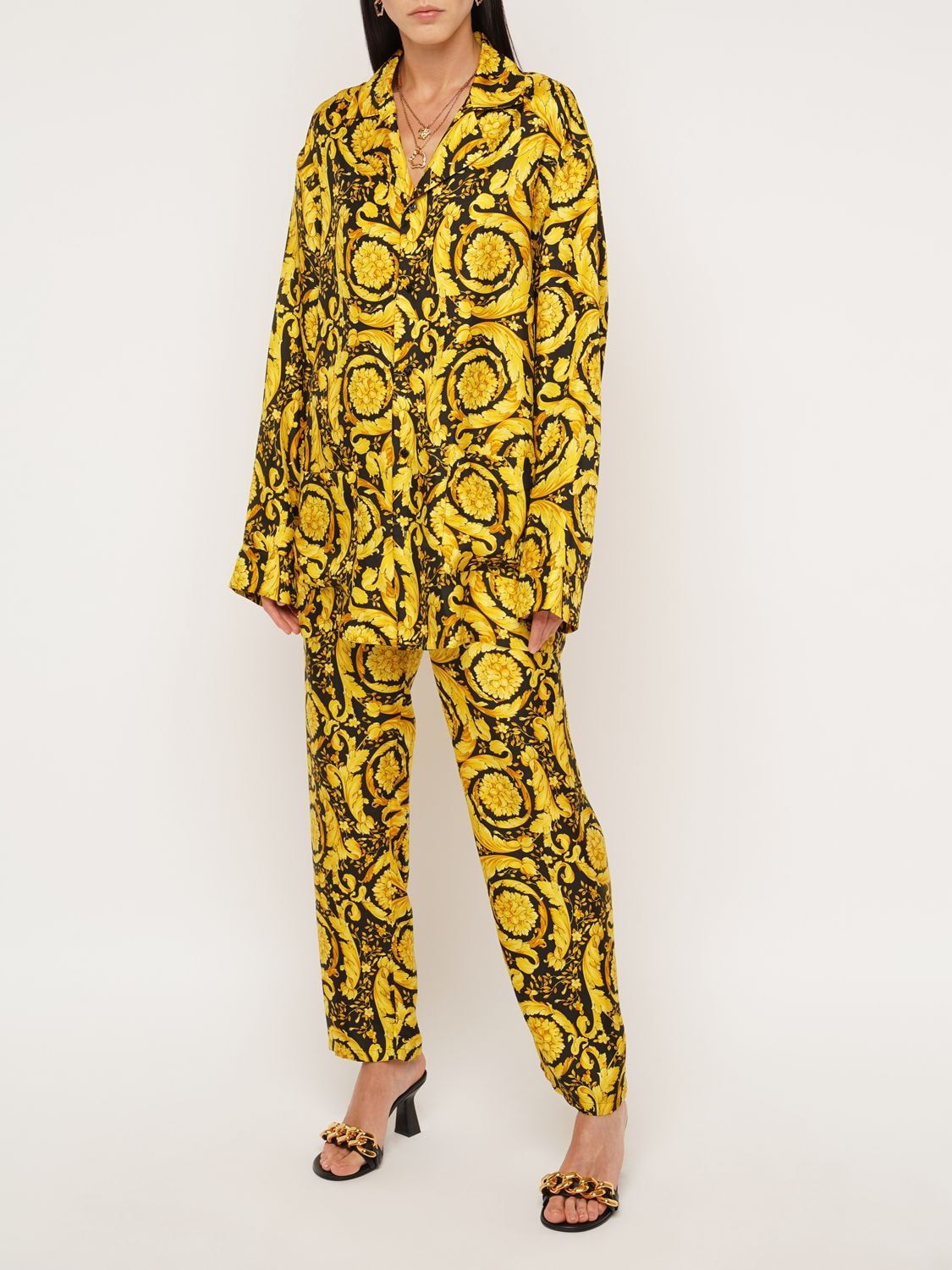 Conjugeren Weiland racket Versace Black & Gold Barocco Print Silk Pyjama Pants In Yellow | ModeSens