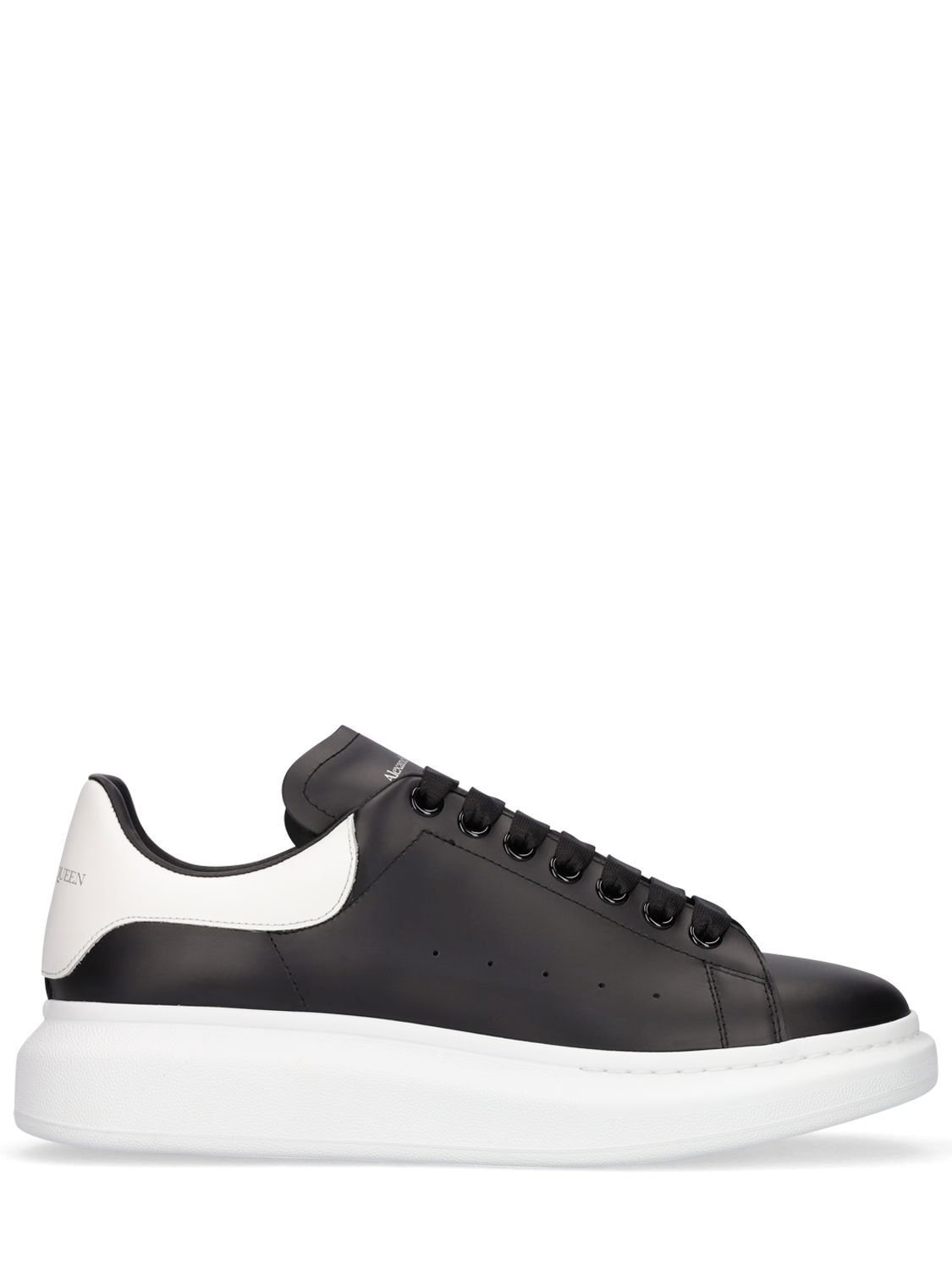Alexander Mcqueen 45mm Leather Sneakers In Black,white