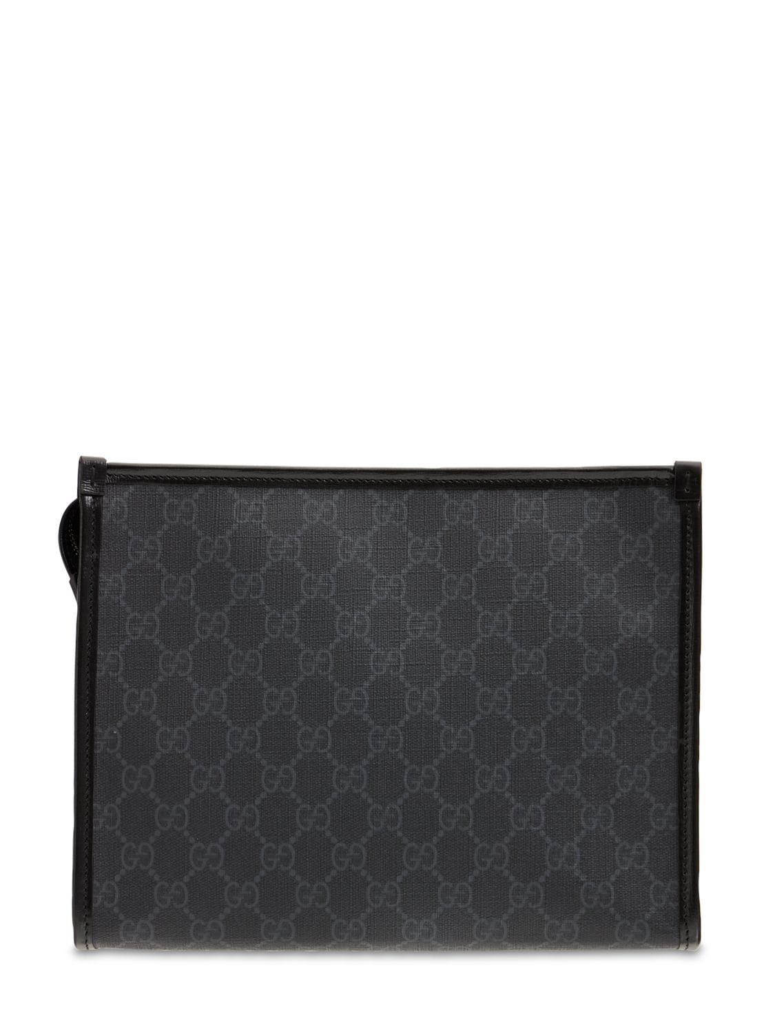 Shop Gucci Gg Supreme Canvas Toiletry Bag In Black