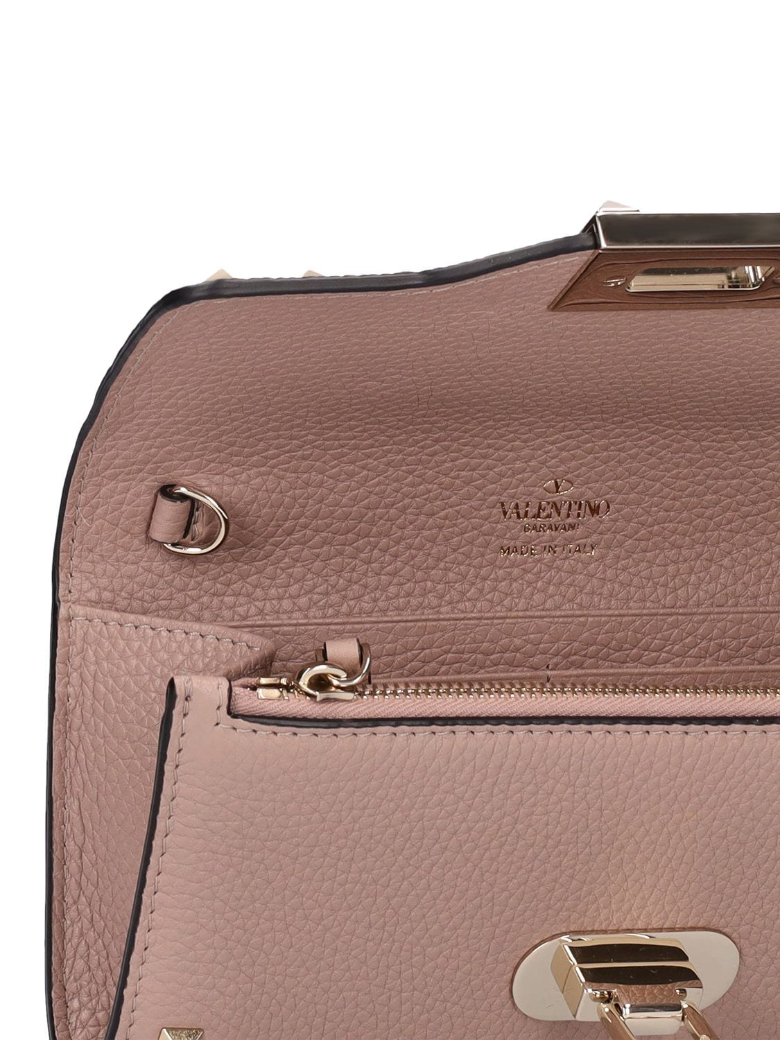 Shop Valentino Rockstud Grained Leather Shoulder Bag In 파우더
