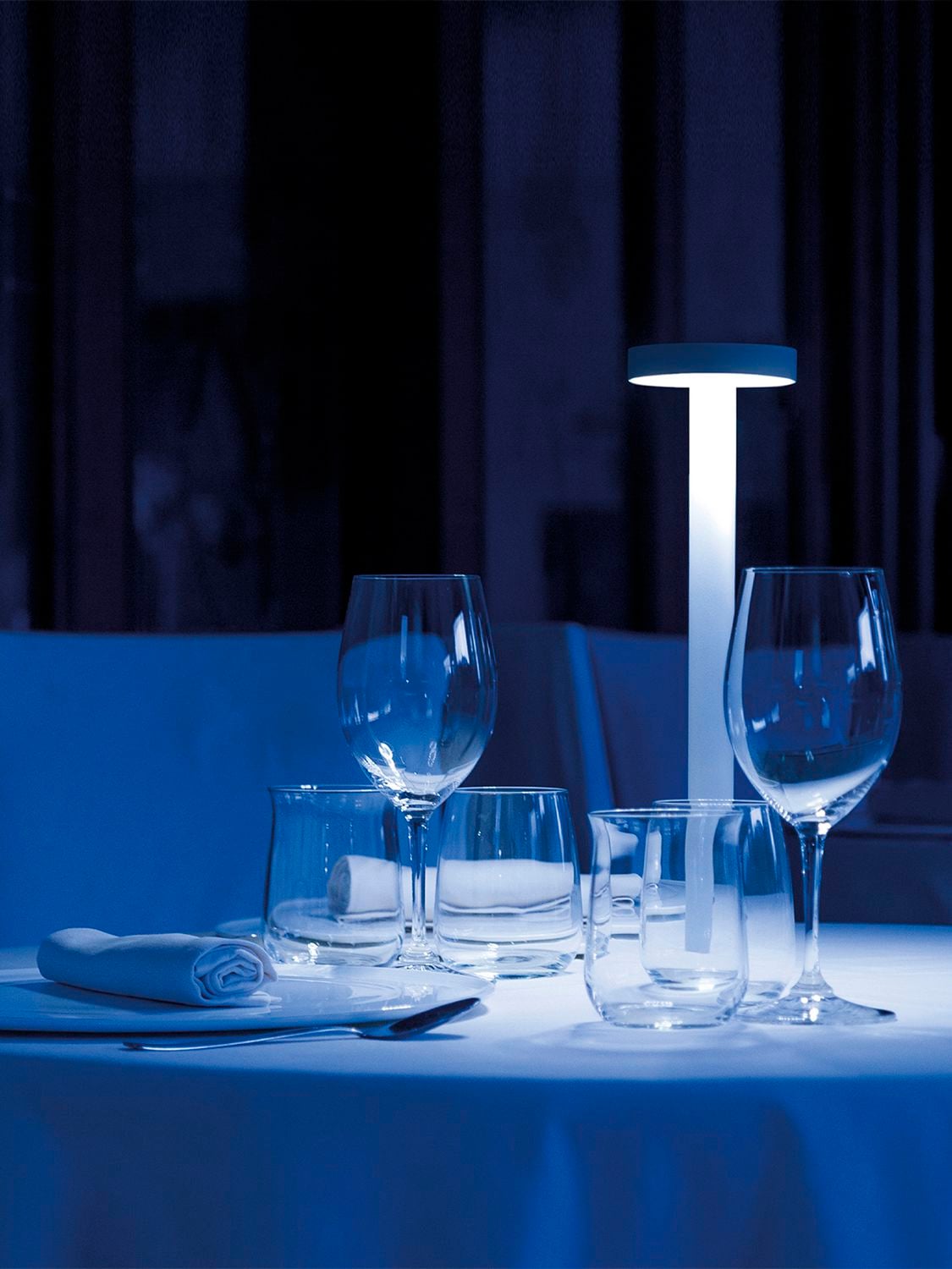 Shop Davide Groppi Tetatet Table Lamp In White