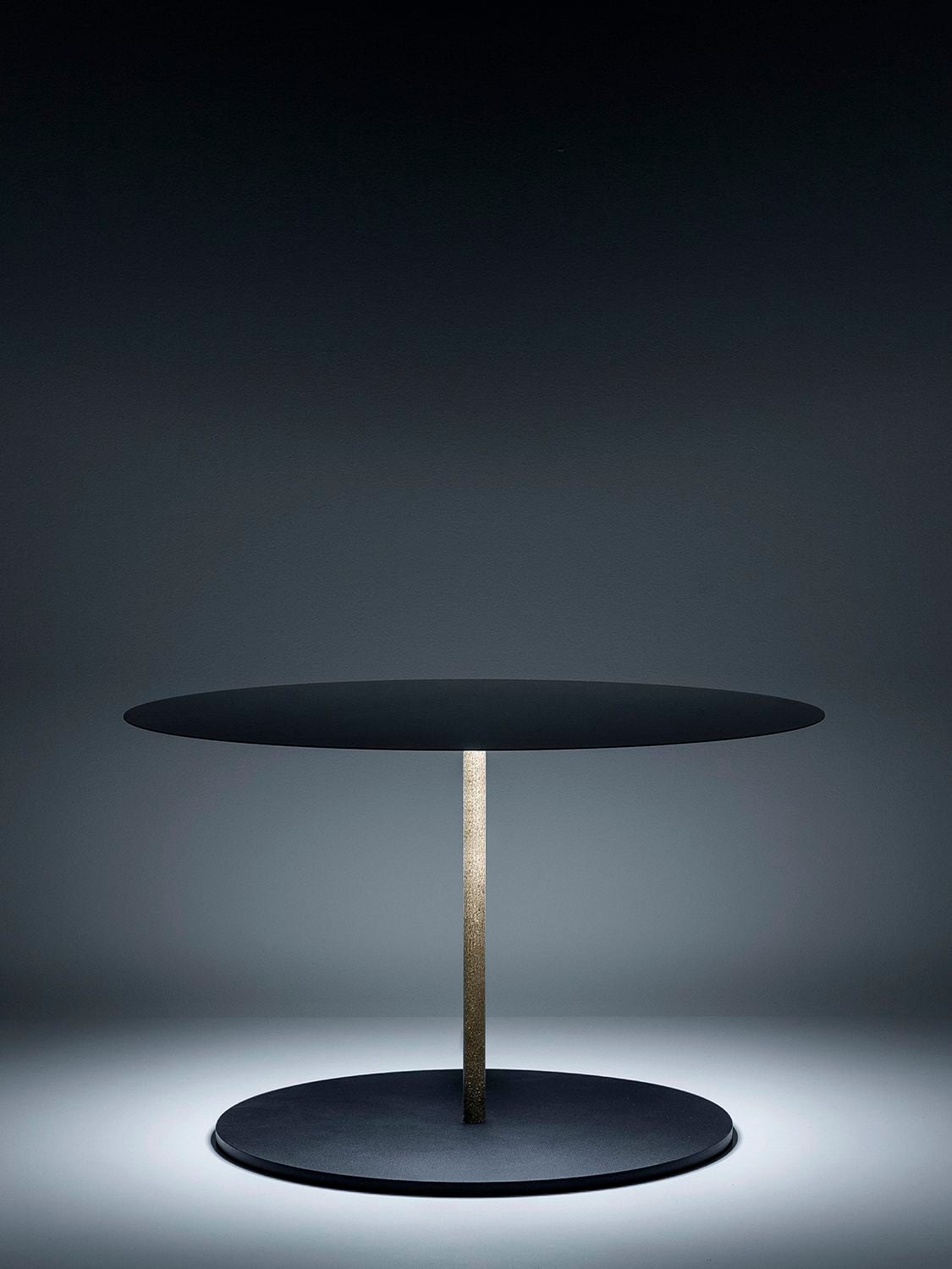 Davide Groppi Calvino Table Lamp In Black
