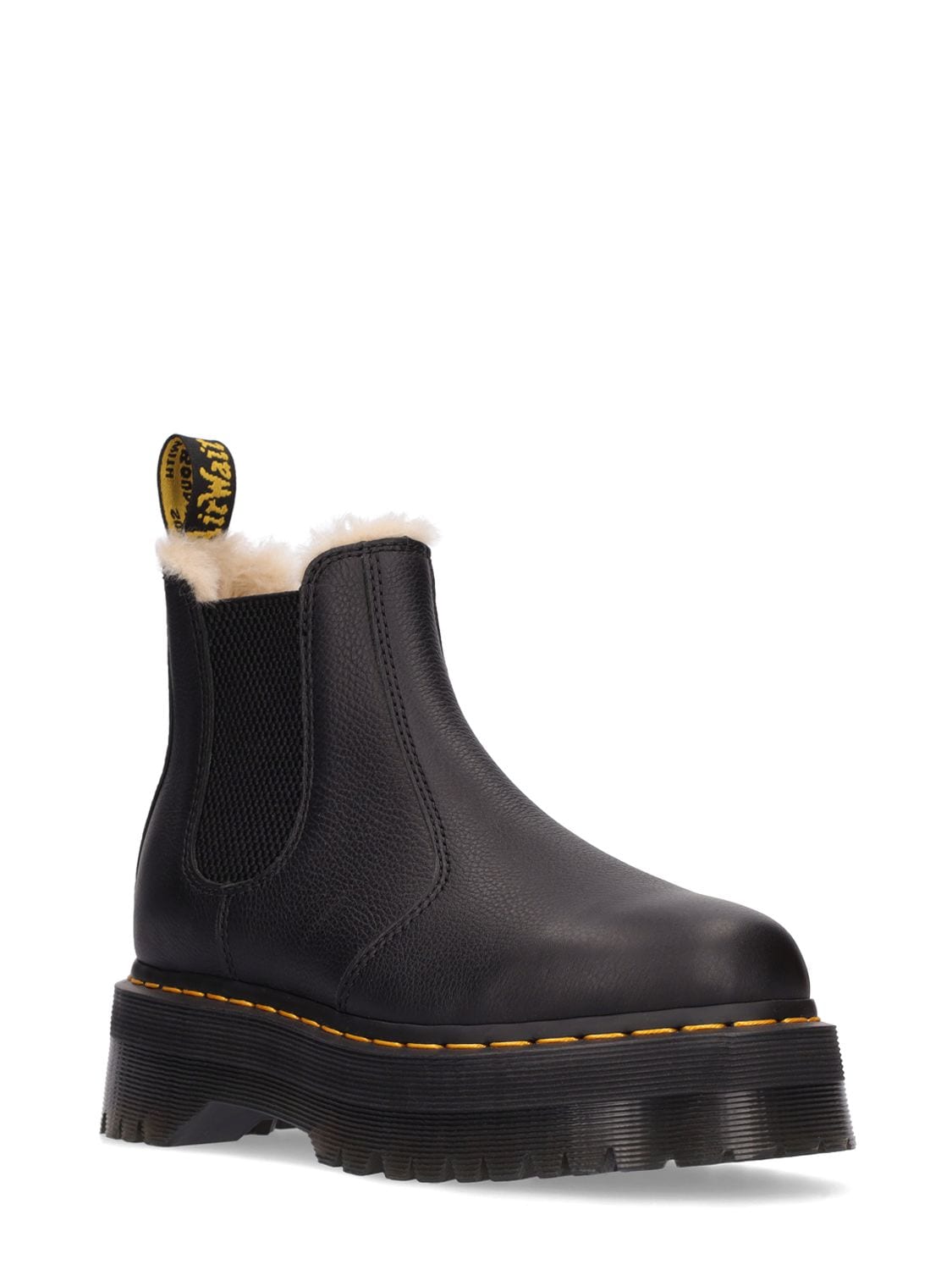 Shop Dr. Martens' 40mm 2976 Quad Fur Lined Chelsea Boots In 블랙