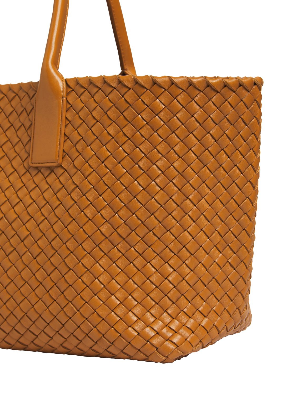 Shop Bottega Veneta Medium Cabat Leather Shoulder Bag In Caramel