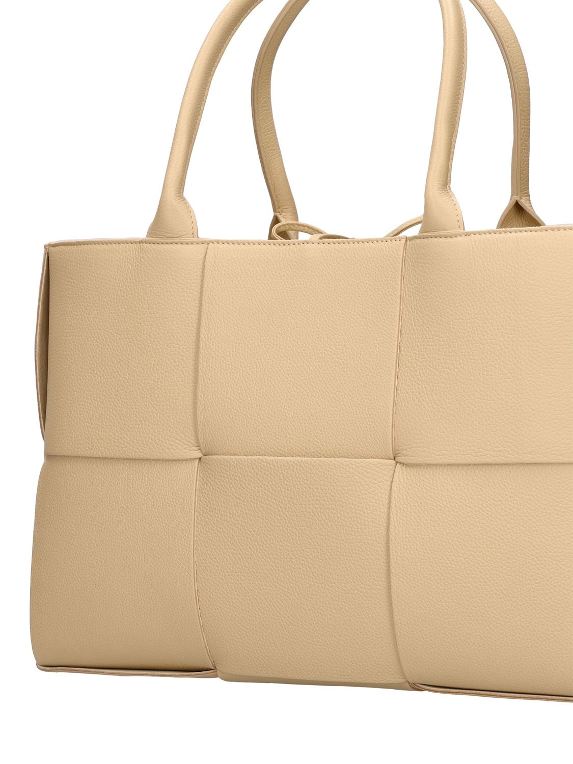 Shop Bottega Veneta Medium Arco Leather Tote Bag In Porridge