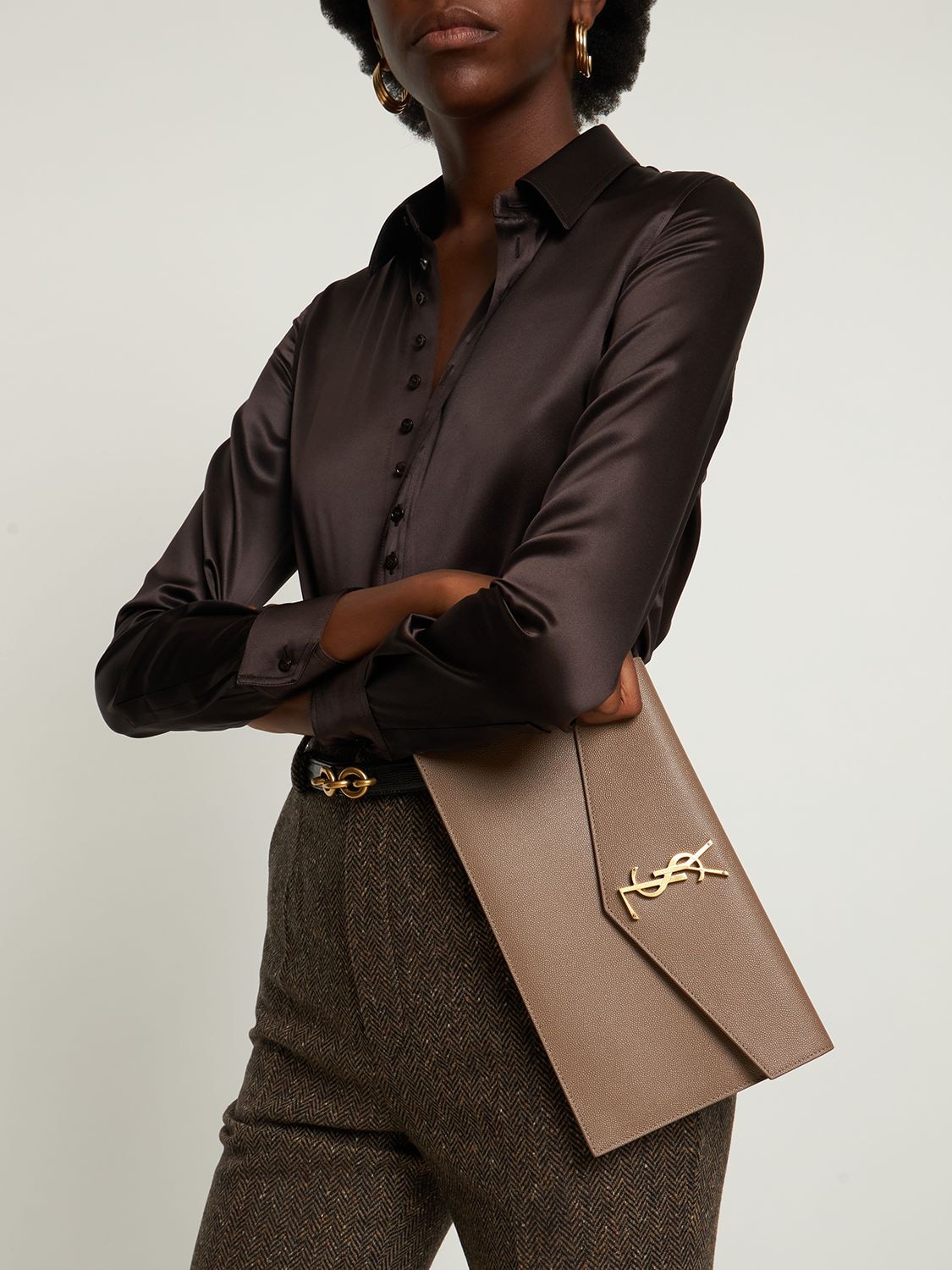 Shop Saint Laurent Uptown Leather Envelope Clutch In Taupe