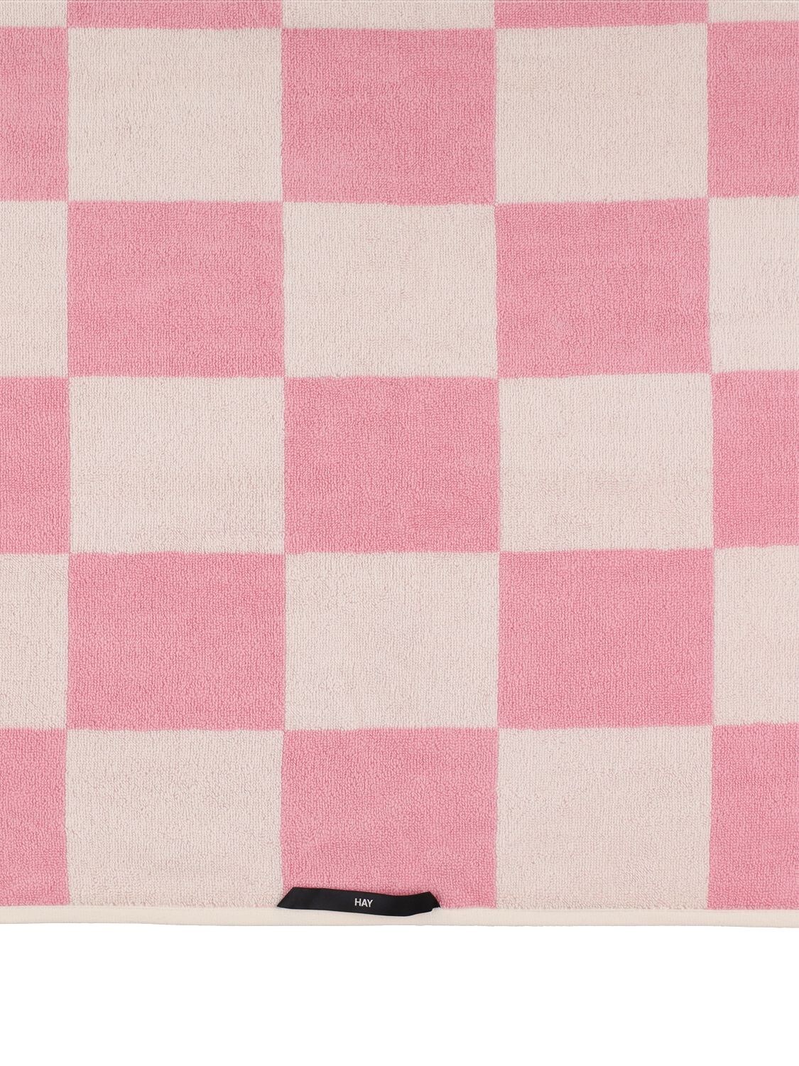 Shop Hay Check Cotton Bath Towel In Pink