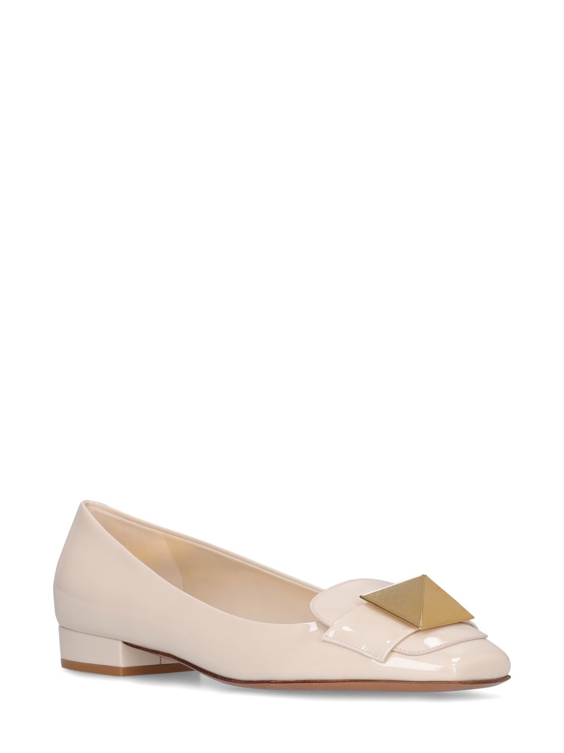 Shop Valentino 20mm One Stud Patent Leather Flats In Light Ivory