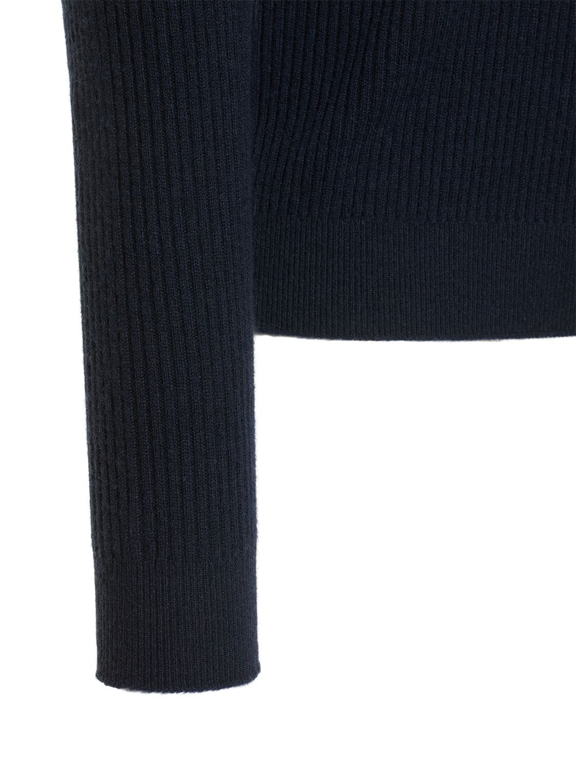 Alpha Tauri Flaak Wool & Cashmere 3d Knit Sweater In Black | ModeSens