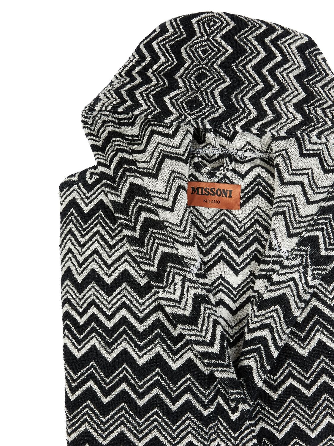 Shop Missoni Home Collection Keith Short Bathrobe In Black,white