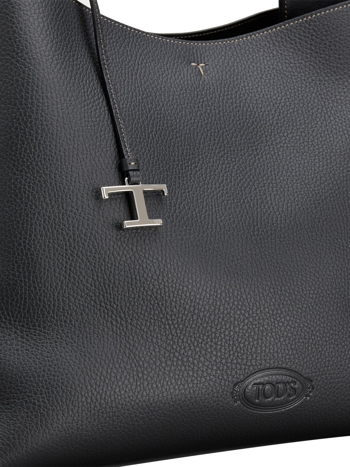 Shop Tod's Shopping Leather Shoulder Bag In Black