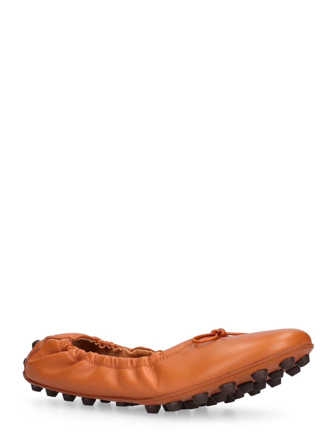 Shop Tod's 10mm Ballerina Des Gommini Leather Flats In Tan