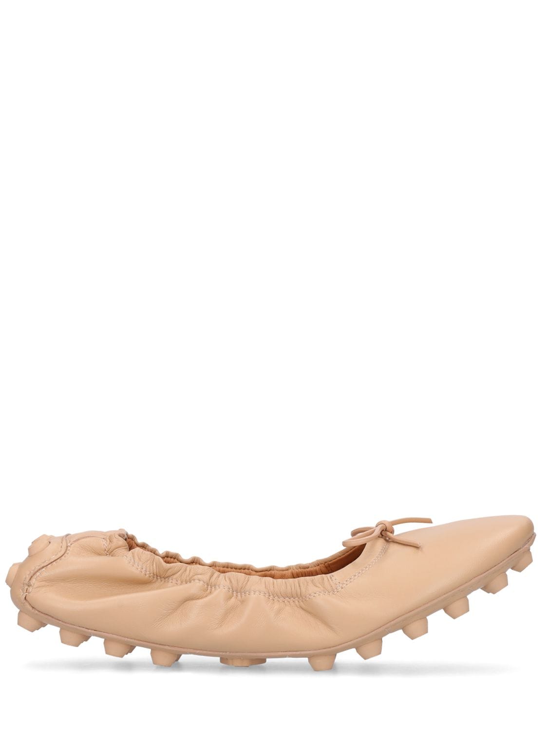 Shop Tod's 10mm Ballerina Des Gommini Leather Flats In Beige