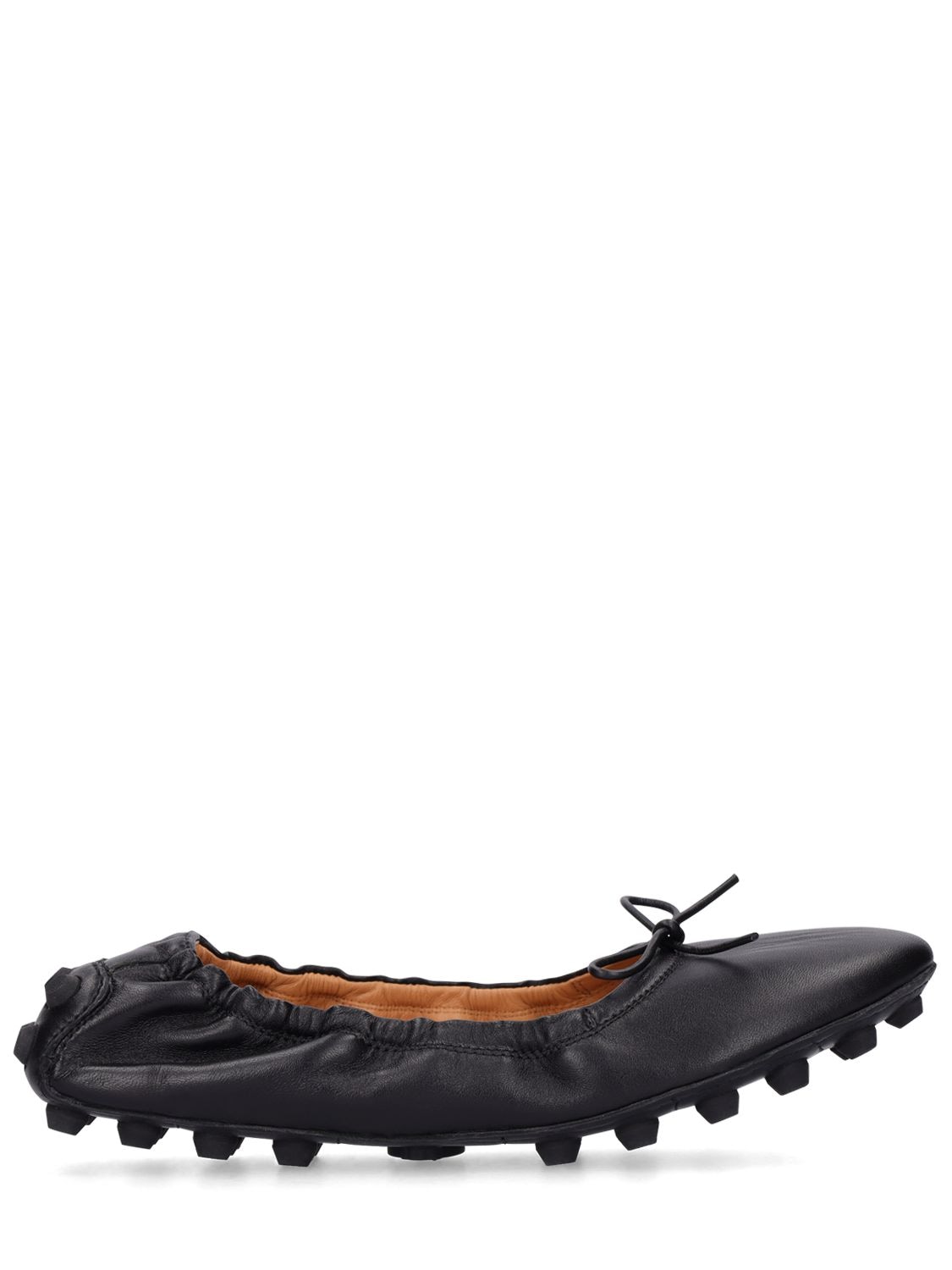 Shop Tod's 10mm Ballerina Des Gommini Leather Flats In Black