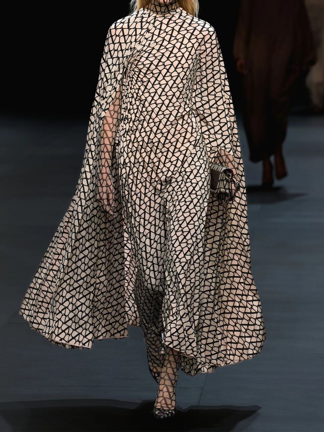 Valentino Cape-effect Pleated Printed Silk Crepe De Chine Midi Dress In Beige,black