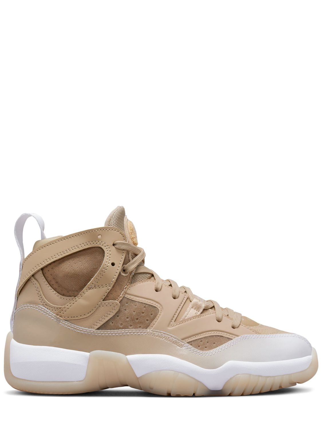 NIKE JUMPMAN TWO TREY trainers