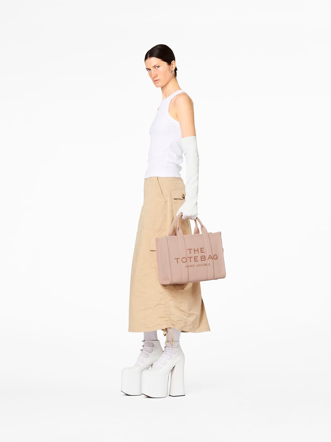 Shop Marc Jacobs The Medium Leather Tote Bag In Rose