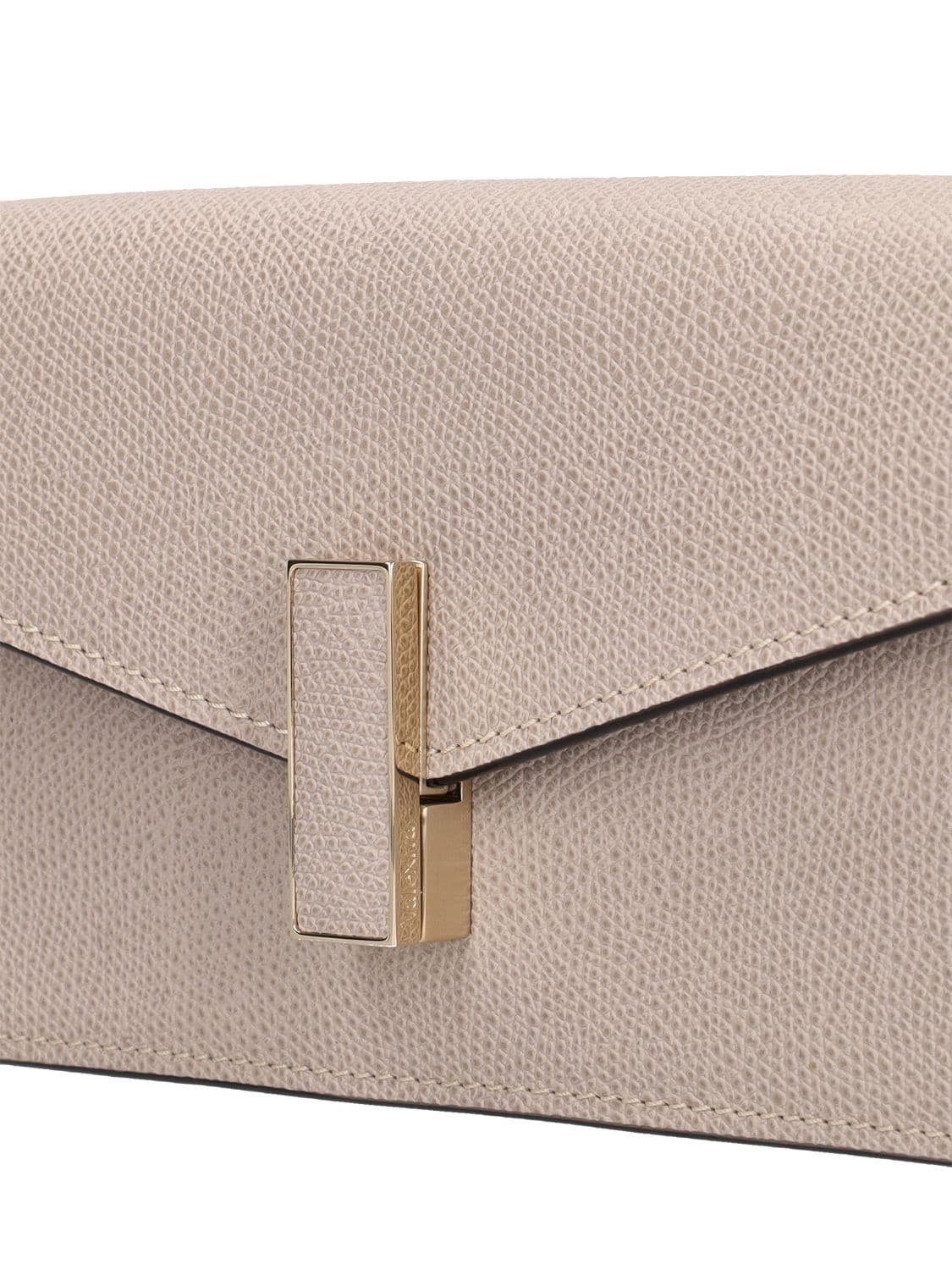 Shop Valextra Iside Leather Chain Clutch In Nude