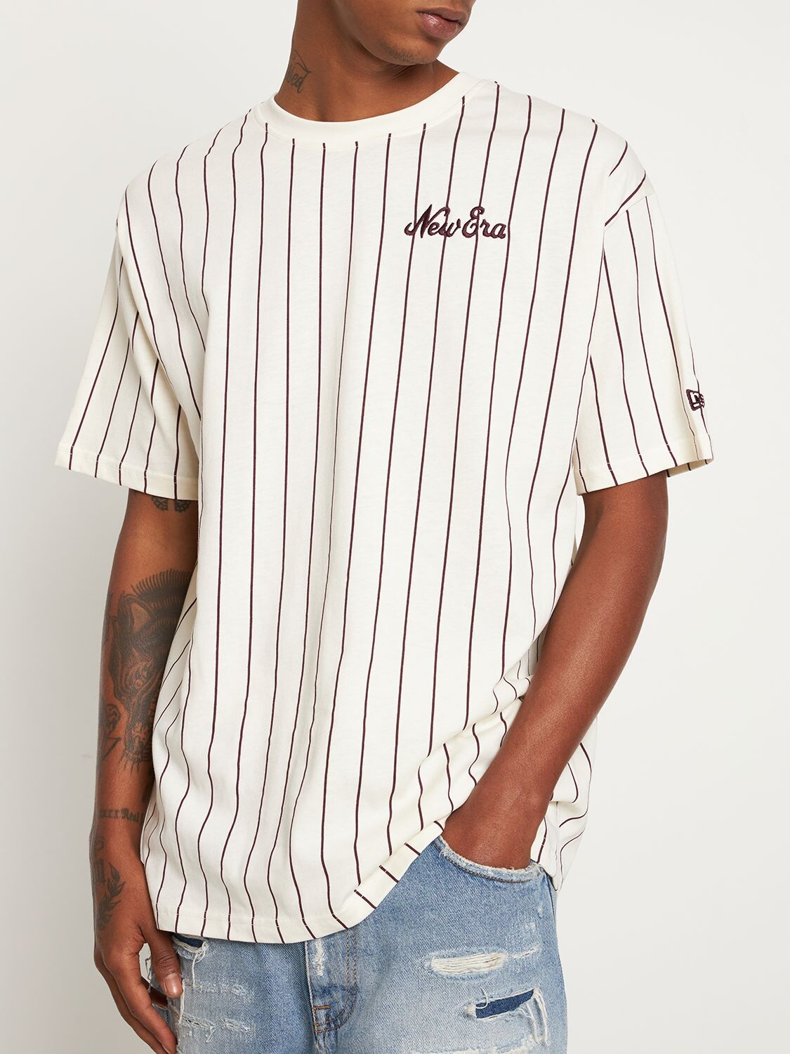 Rate this fit 1-10! 💯⁠ ⁠ Ft. New Era's 'Pinstripe Tee' collection