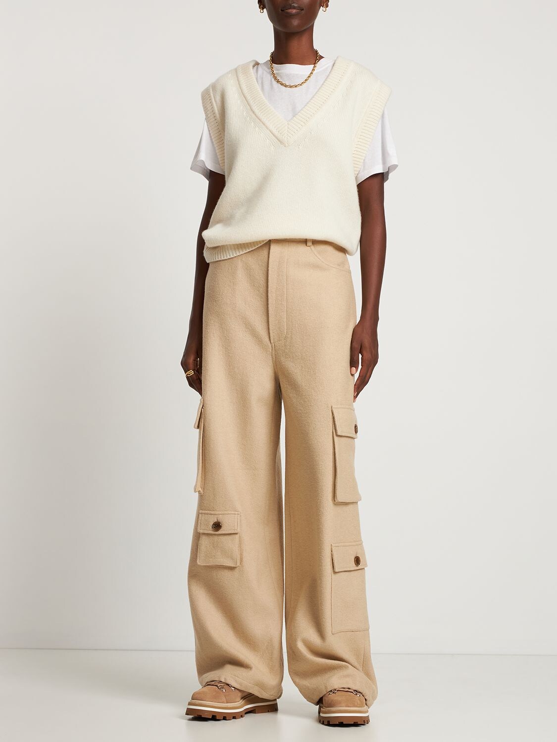 Hailey Suede Oversized Cargo Pants - Beige – The Frankie Shop