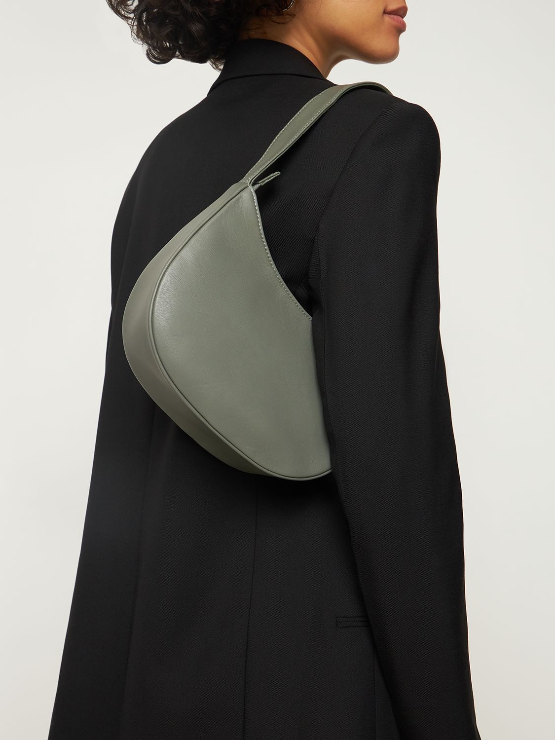 St.agni 90s Shoulder Bag In Black