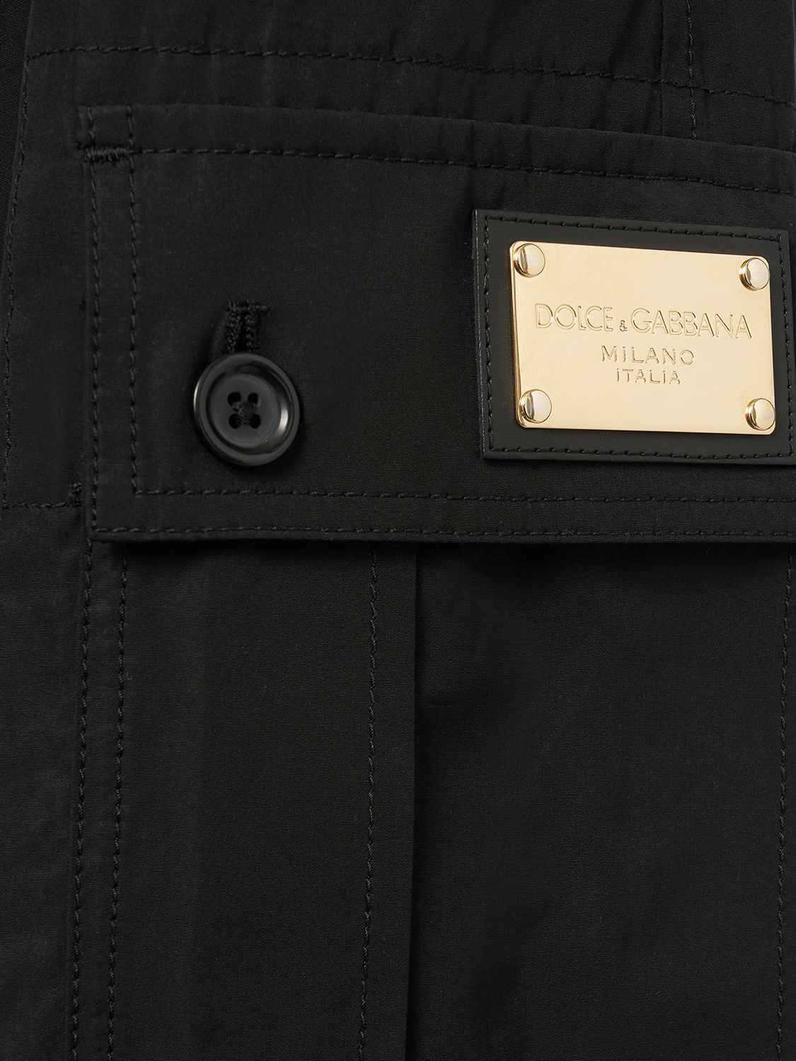 Shop Dolce & Gabbana Logo Plaque Cotton Poplin Cargo Pants In Black