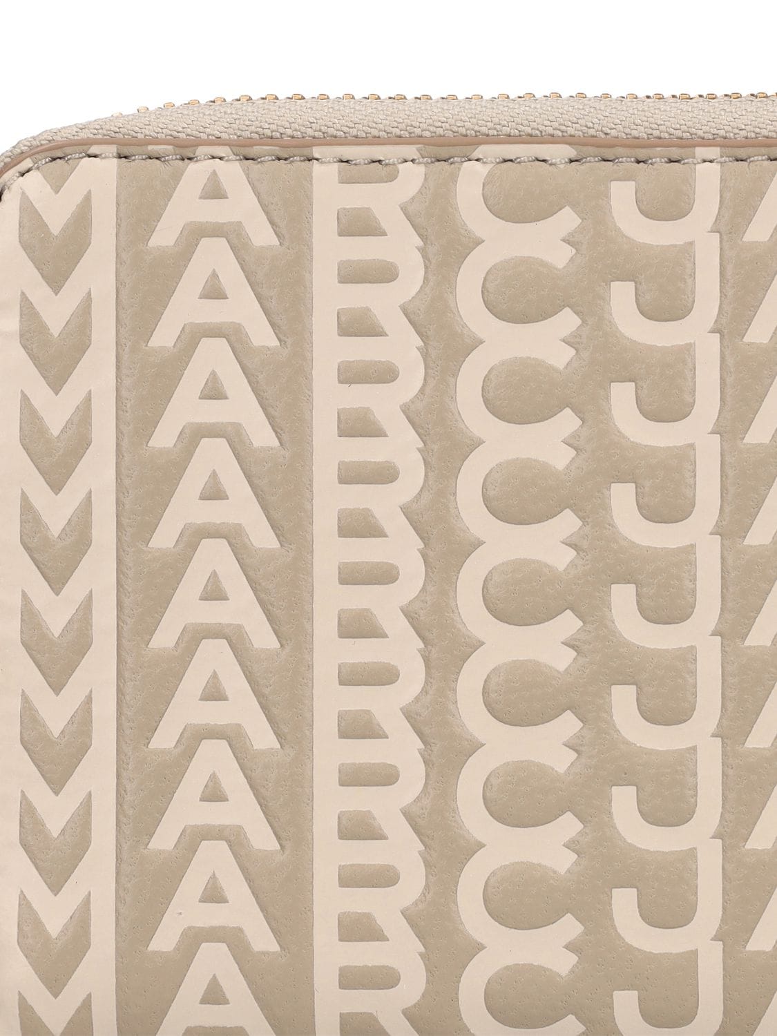 Shop Marc Jacobs The Zip Around Leather Wallet In Khaki