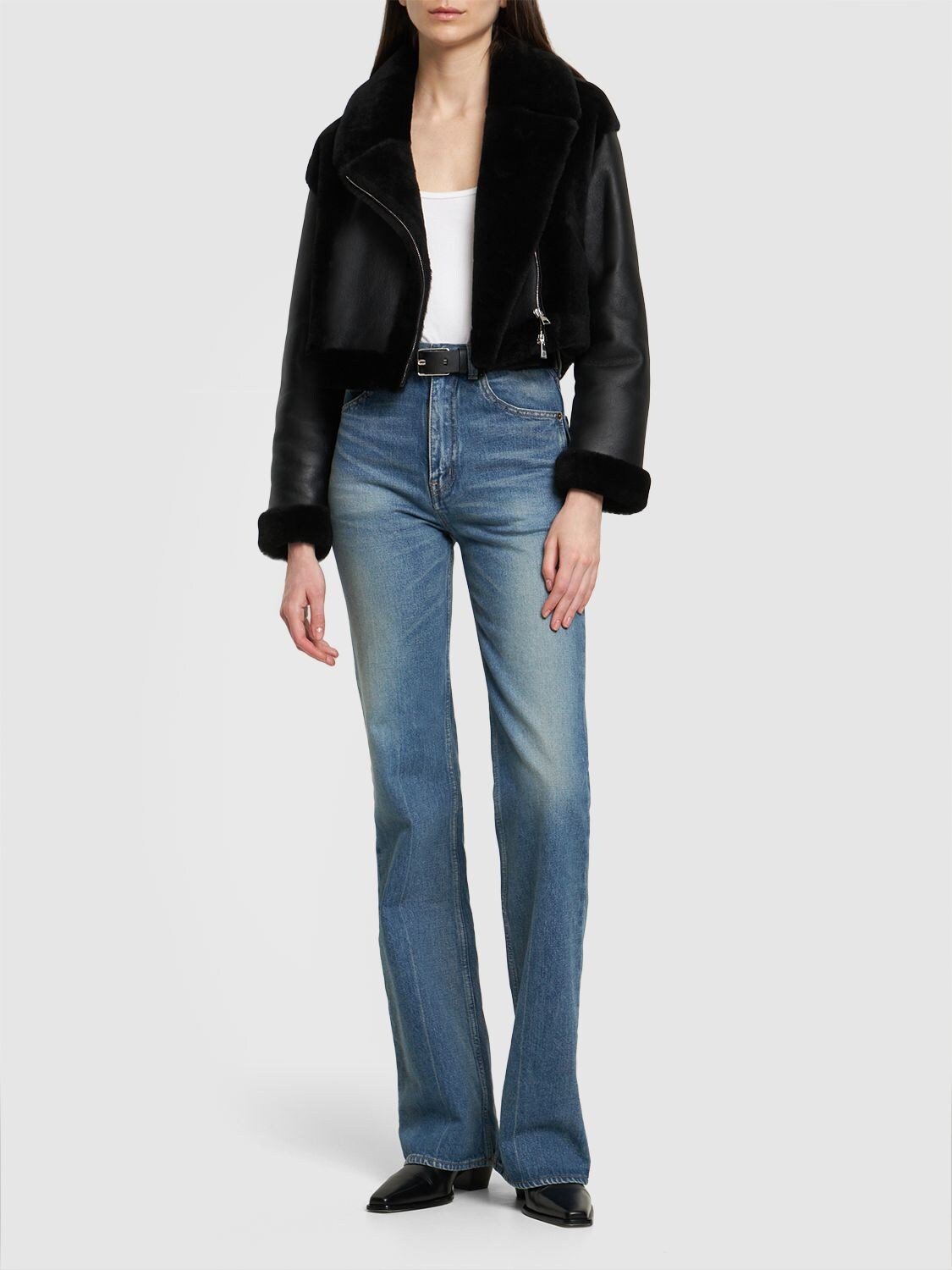 Cropped Leather And Shearling Jacket in Grey - Blancha