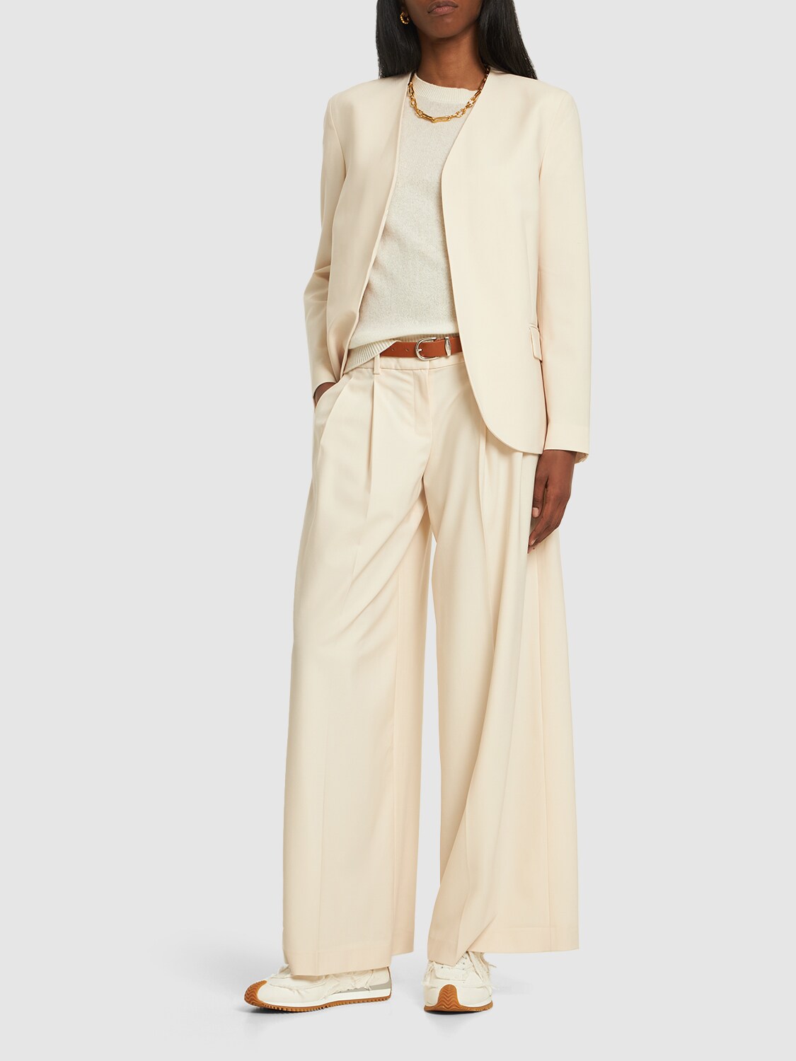 Theory Traceable Stretch Wool Blazer In White
