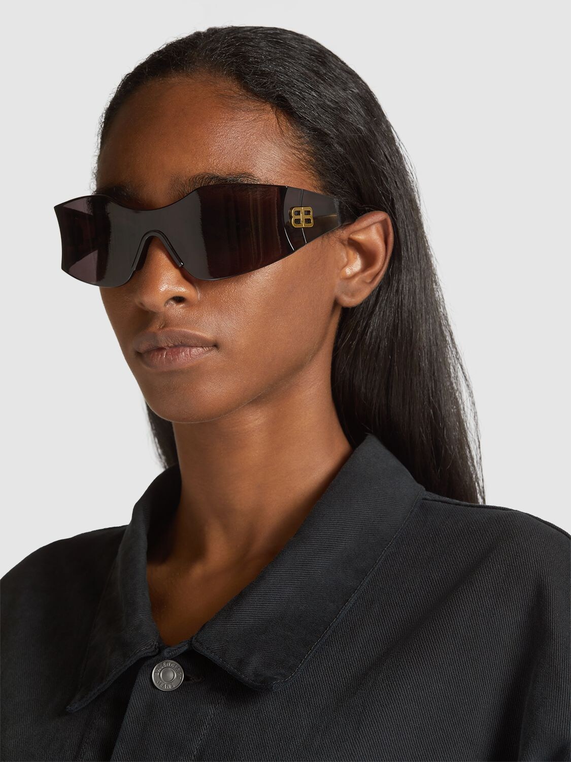 Shop Balenciaga 0292s Hourglass Acetate Sunglasses In Schwarz