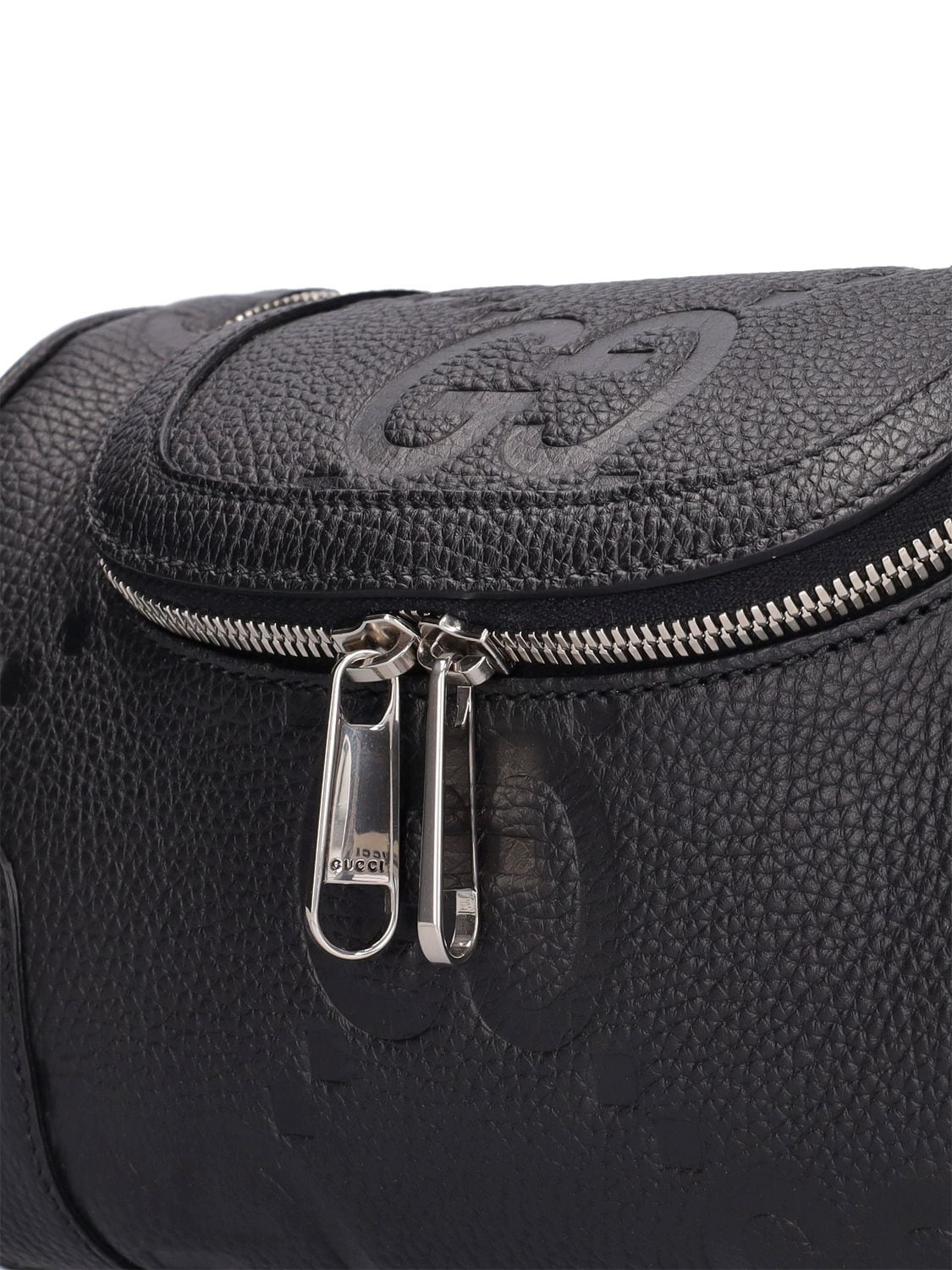 Shop Gucci Jumbo Gg Leather Toiletry Bag In 黑色