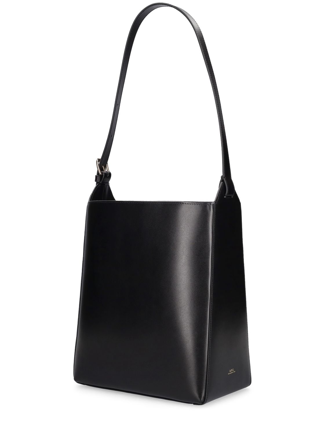 Shop Apc Virginie Smooth Leather Shoulder Bag In Black