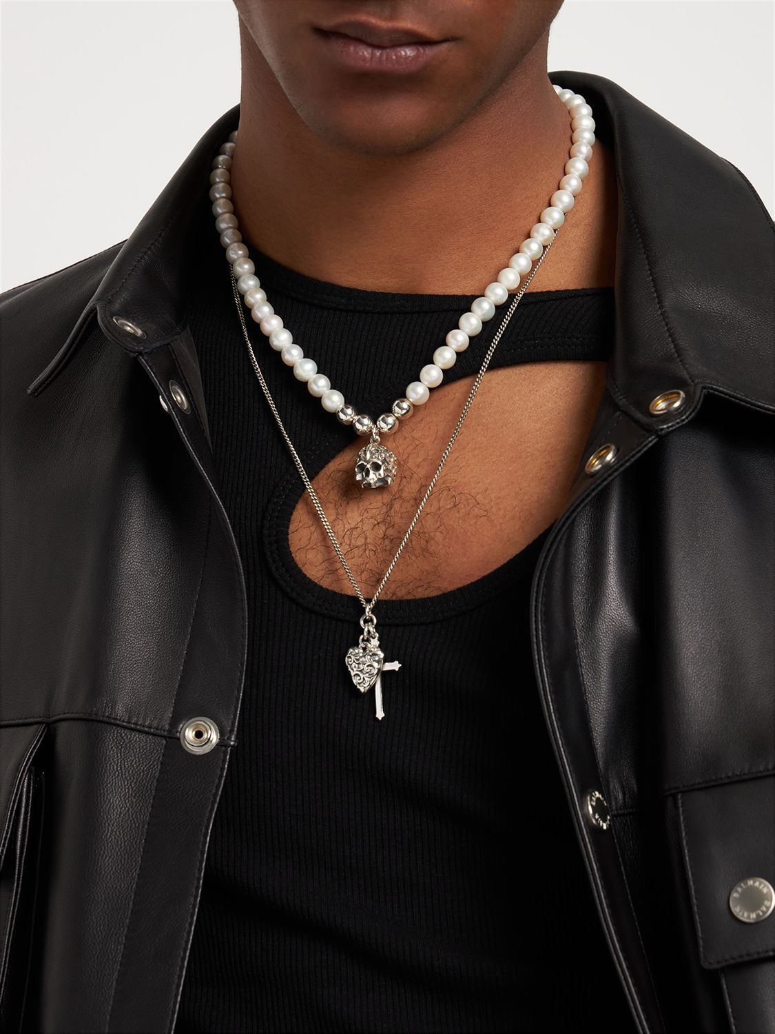 Shop Emanuele Bicocchi Cross & Arabesque Heart Charm Necklace In Silver