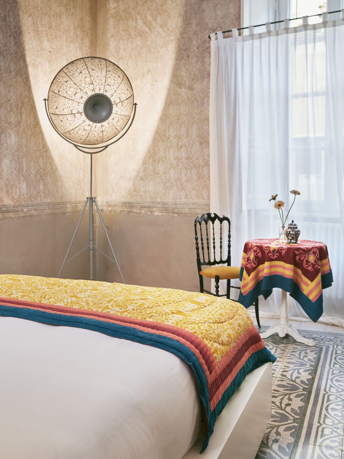 GOLD DAMASK DESIGN绗缝床罩