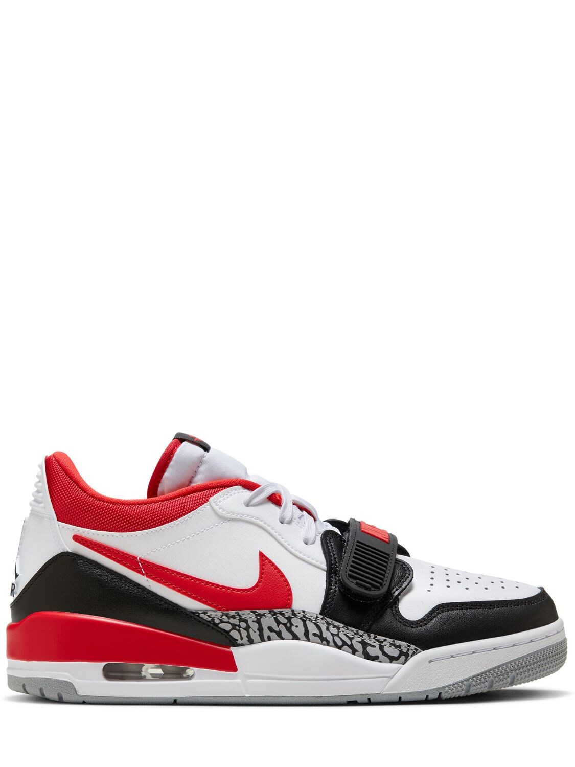 Air Jordan Legacy 312 Low Sneakers – MEN > SHOES > SNEAKERS
