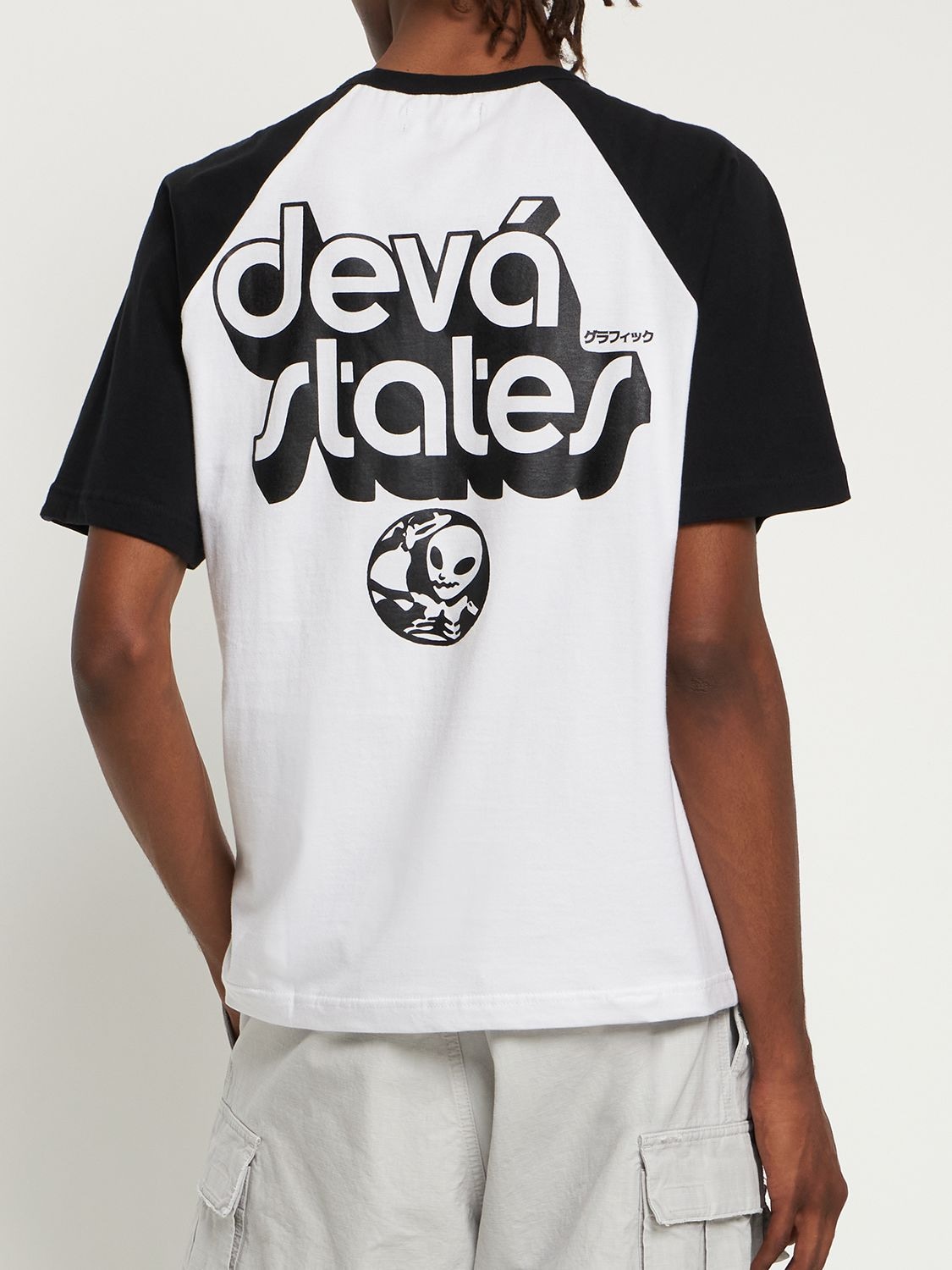 Shop Deva States Aliens Printed Cotton T-shirt In Black