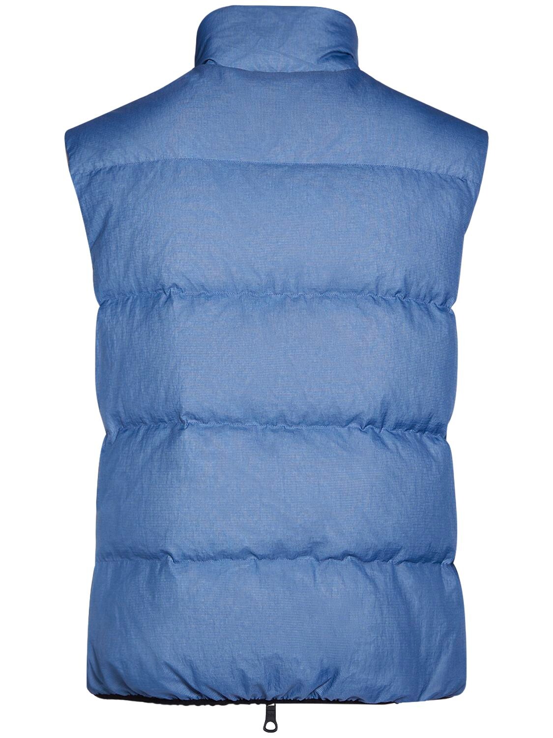 Shop Dsquared2 Classic Logo Nylon Puffer Vest In Blau