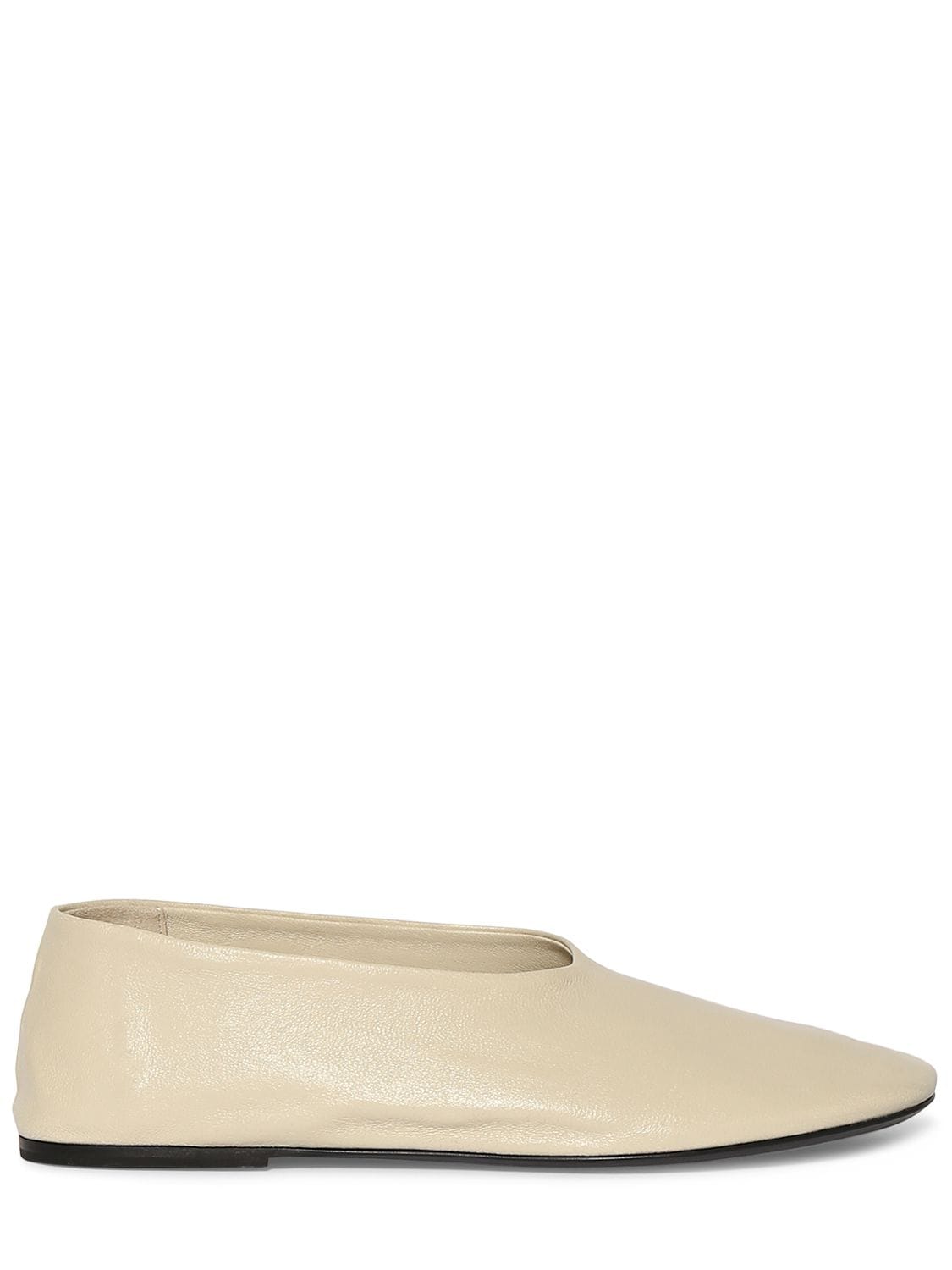 Shop Khaite 5mm Marcy Leather Ballerinas In Off White