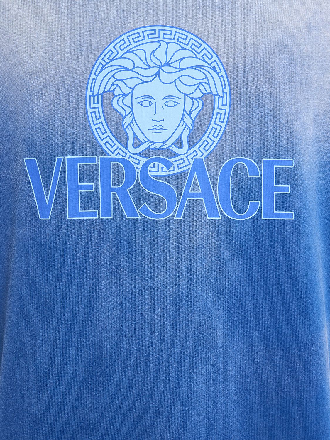 Shop Versace Degradé Logo Cotton T-shirt In Royal Blue
